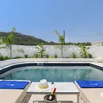 Mylos Luxury Escape 빌라