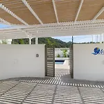 빌라 Mylos Luxury Escape 팔리라키