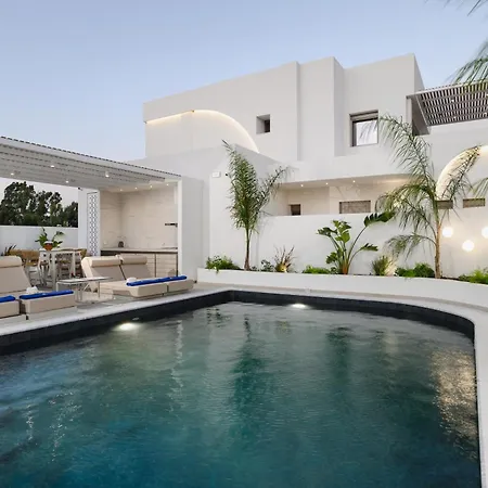 Mylos Luxury Escape