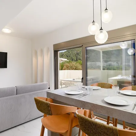 Mylos Luxury Escape