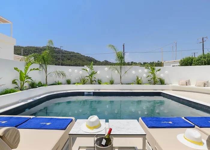 Mylos Luxury Escape Вилла