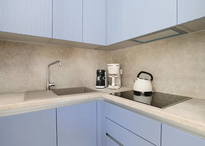 Mylos Luxury Escape 法里拉基