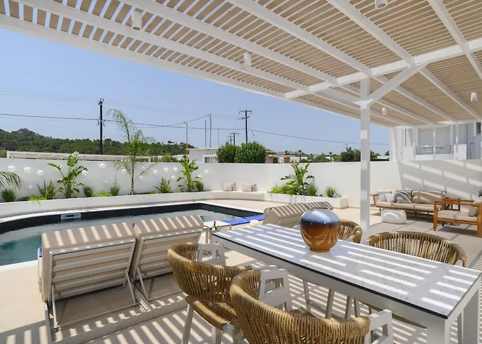 Mylos Luxury Escape Вилла