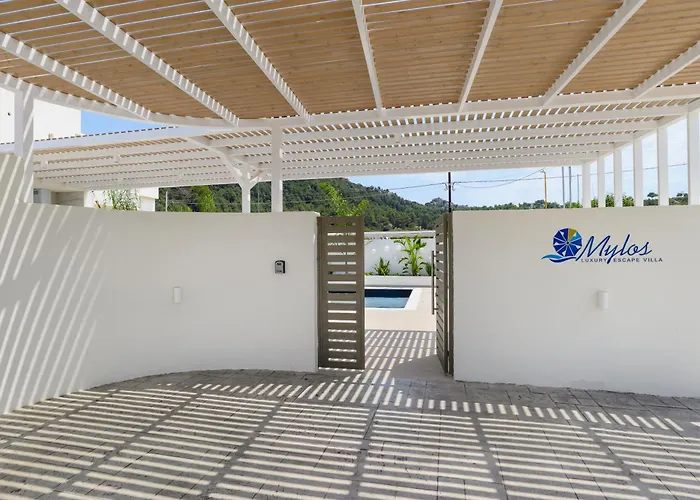 Вилла Mylos Luxury Escape Фалираки